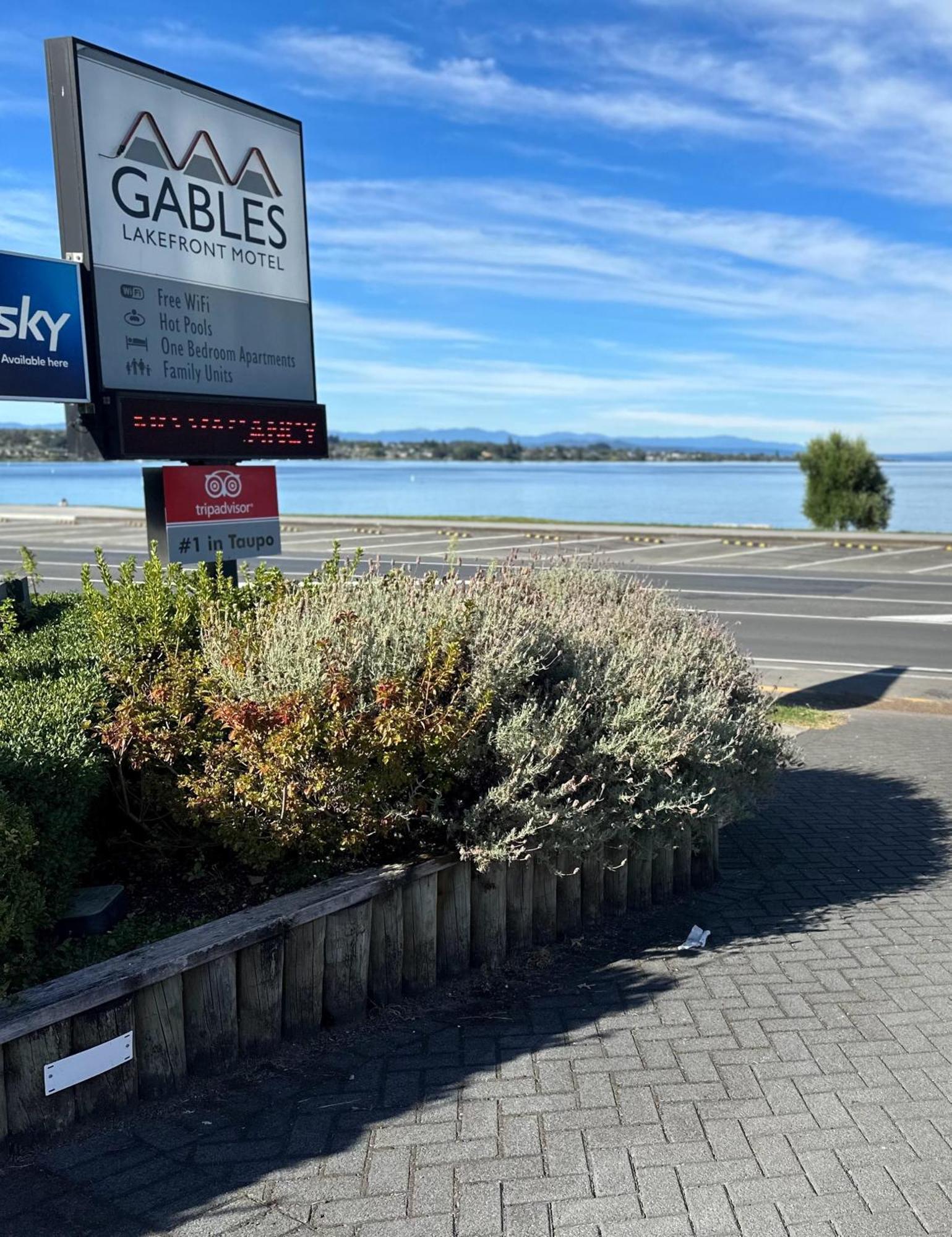 Gables Lakefront Resort Tauposee Exterior foto