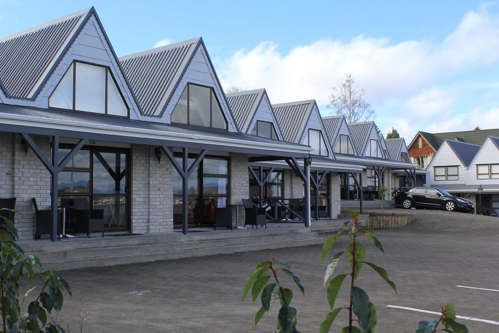 Gables Lakefront Resort Tauposee Exterior foto